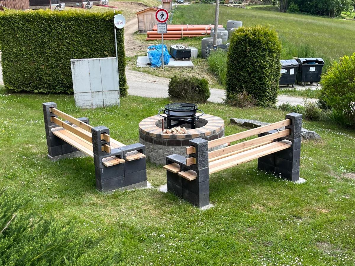 Chata Pod Houbovym Vrchem 2 Horni Plana Exterior foto